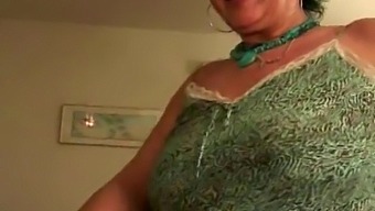 Old And Young Granny Gets A Facial Cumshot