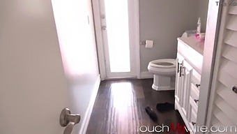 Aroused Wife And Best Friend Have Sex With Each Other In Front Of You!