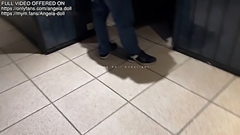 French Sextape: A Random Encounter Turns Into A Wild Sexual Adventure In An X Cinema
