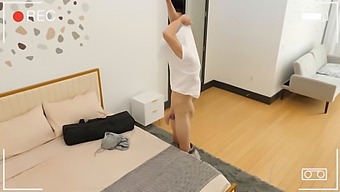 I Treated My Stepbro To A Hot Welcome With My Tight Pussy And Cumshot